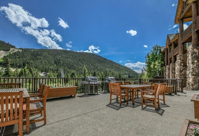 ホテル Hidden River Lodge 5995