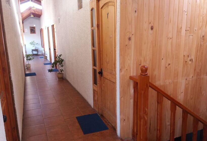 ホテル Hostal Balmaceda La Serena