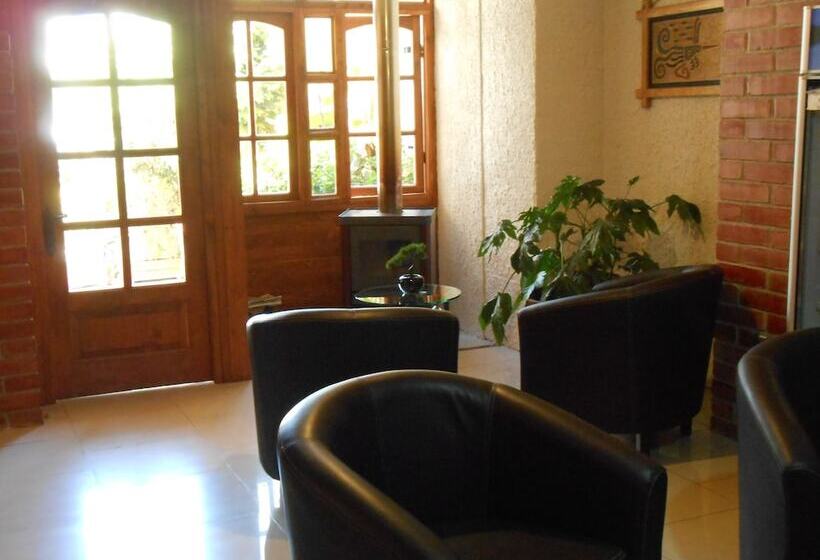 ホテル Hostal Balmaceda La Serena