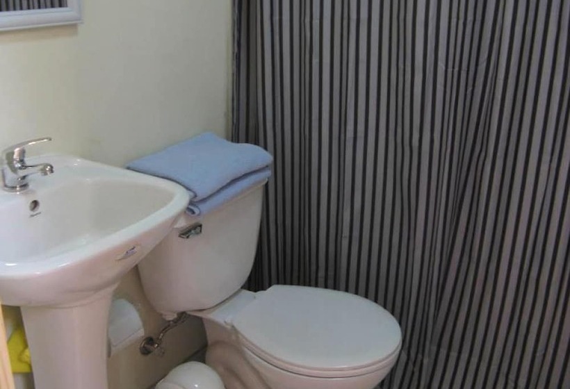 ホテル Hostal Balmaceda La Serena