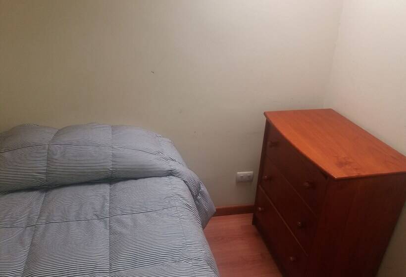 ホテル Hostal Balmaceda La Serena