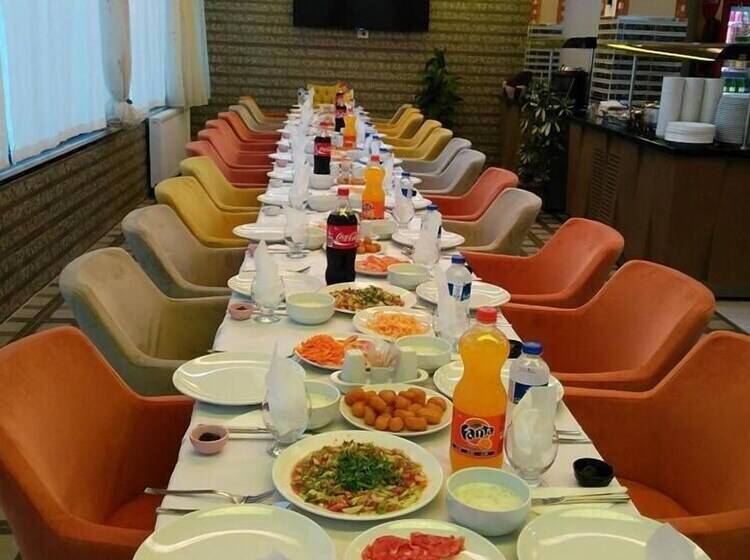 هتل Karakocan Hanedan