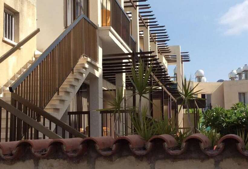 בית מלון כפרי Kings Annex