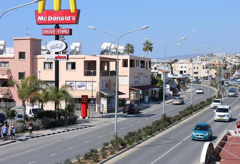 בית מלון כפרי Kings Annex