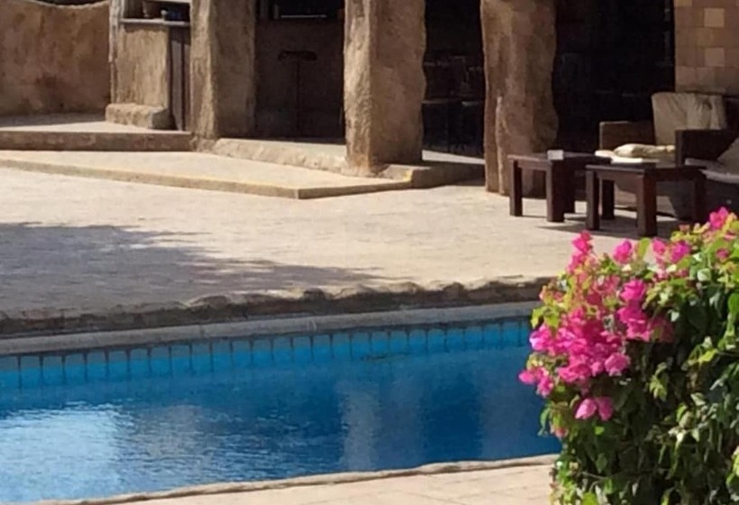 בית מלון כפרי Kings Annex