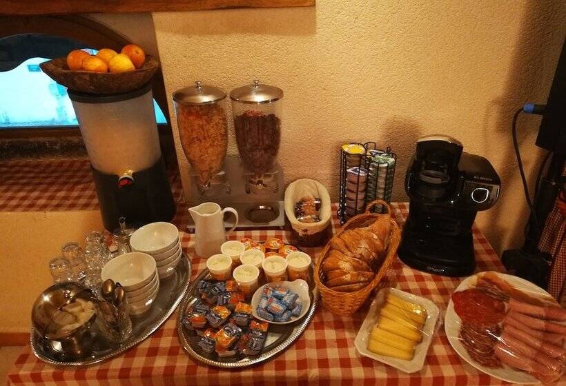 Отель L Auberge Du Comtois