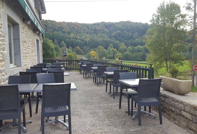 Отель L Auberge Du Comtois