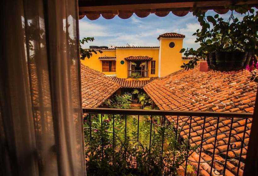 בית מלון כפרי La Casa Amarilla