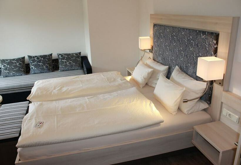 Landhotel Kastanienhof