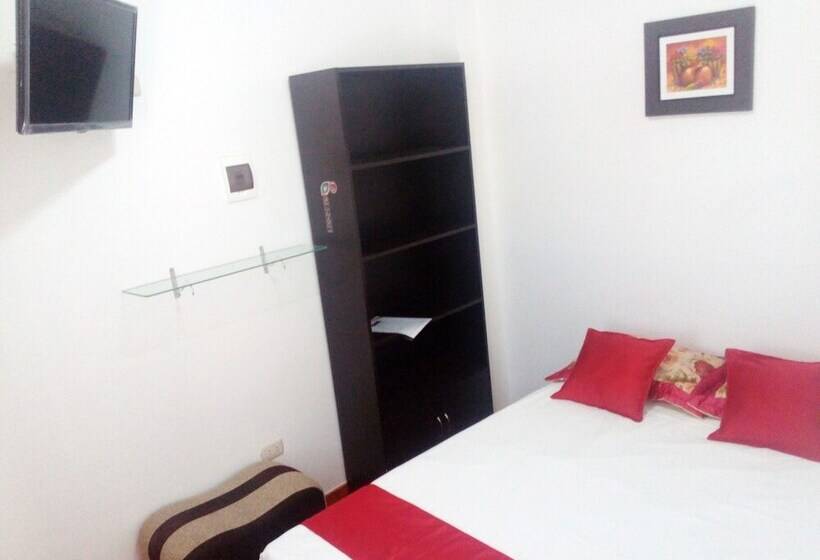 호텔 Las Palmeras De Pisco