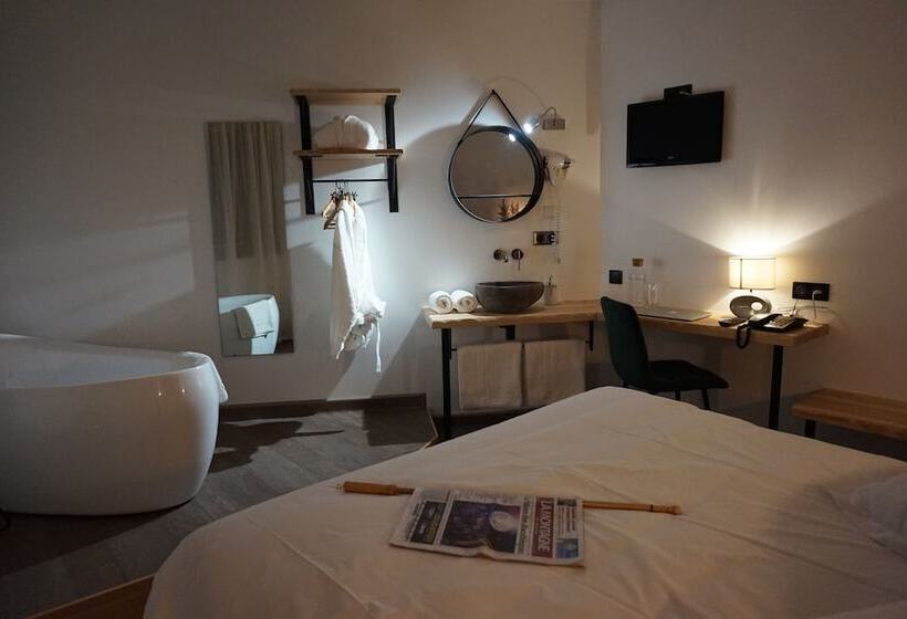 בית מלון כפרי Les Glycines