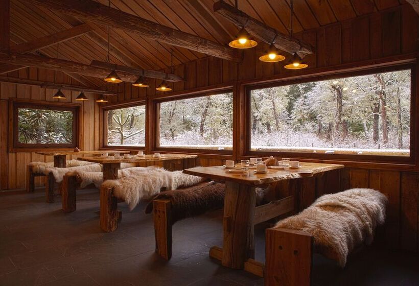 Отель Lodge Nevados De Sollipulli