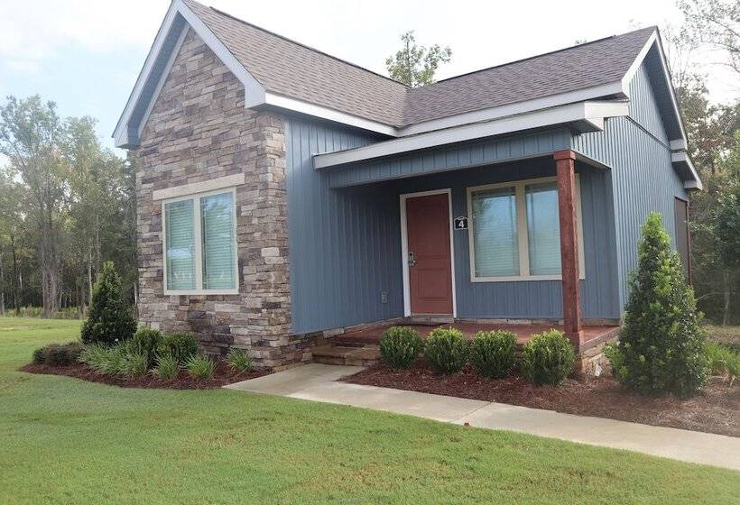 فندق Magnolia Creek Lodge