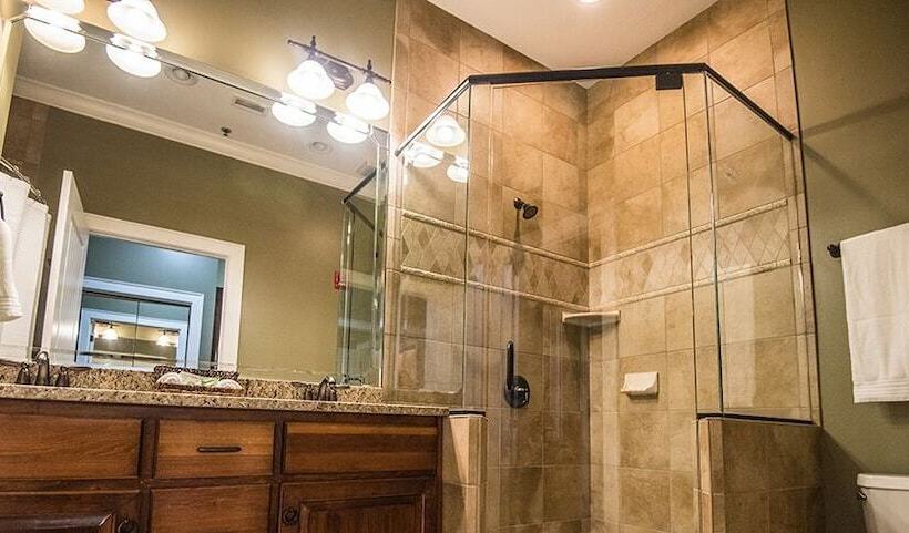 فندق Magnolia Creek Lodge