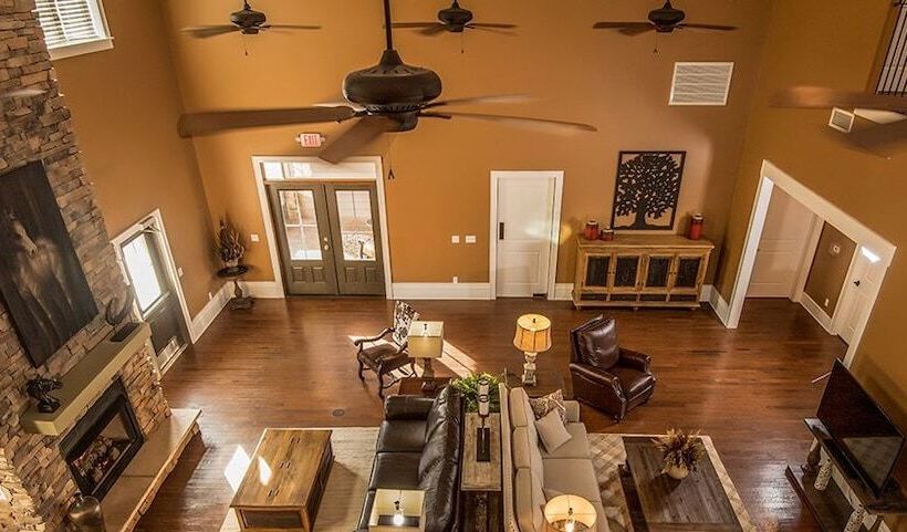 فندق Magnolia Creek Lodge