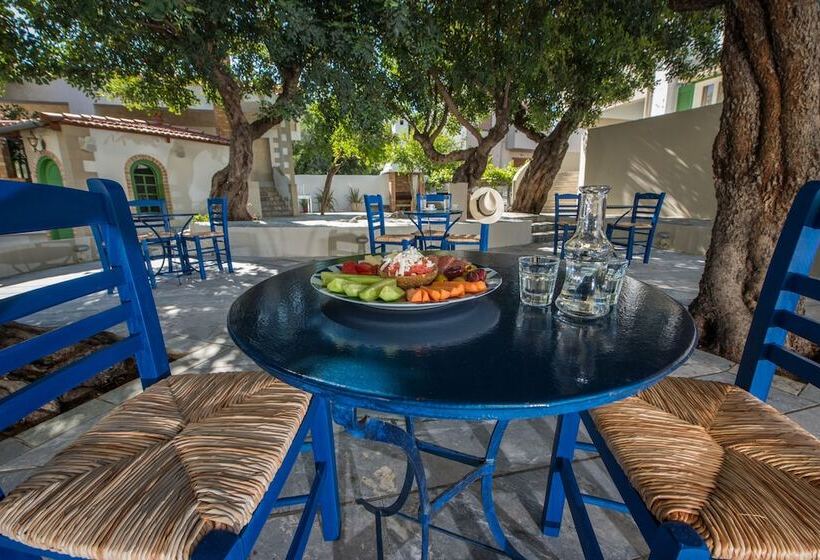 호텔 Mitos Village