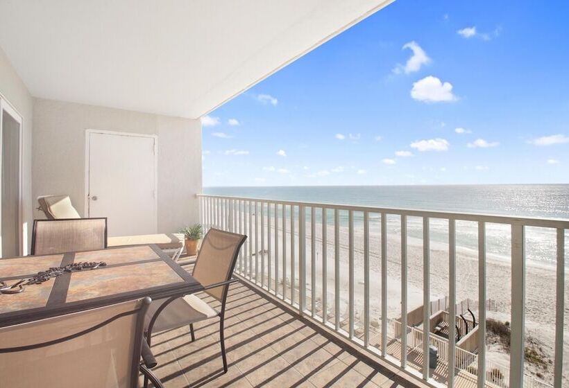 호텔 Ocean House Unit 1404