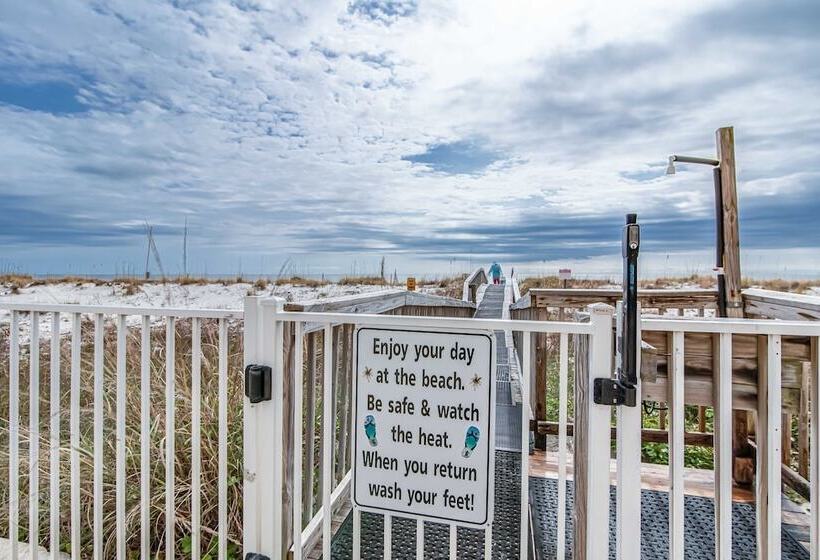 호텔 Ocean House Unit 2601