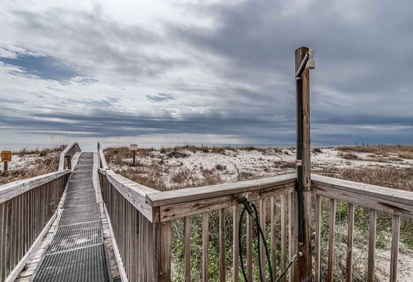 호텔 Ocean House Unit 2601