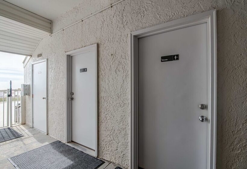 호텔 Ocean House Unit 2601