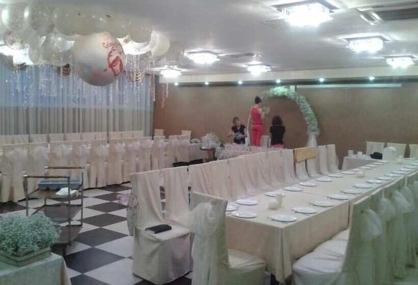 בית מלון כפרי Orchestra Oka Spa Resort