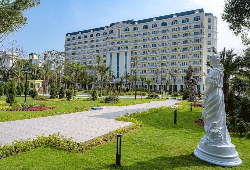 هتل Paracel Resort Hai Tien