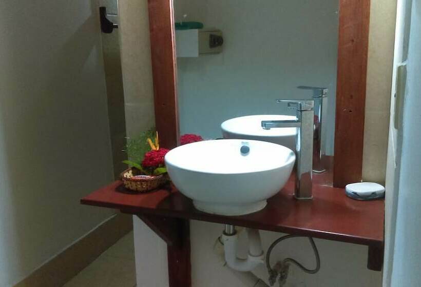 فندق Playa Paraiso En Magante