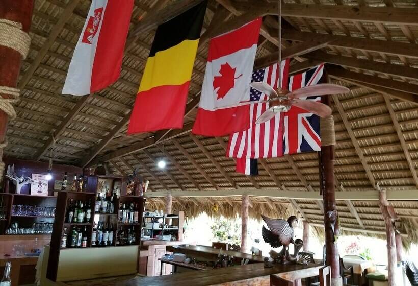 فندق Playa Paraiso En Magante