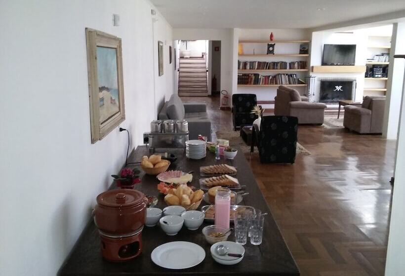 酒店 Pousada Vila Menotti