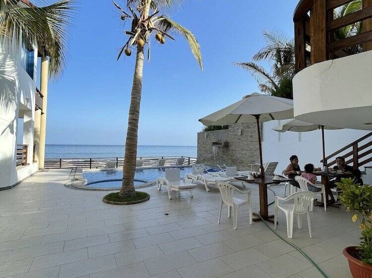 בית מלון כפרי Playa Del Sol Mancora