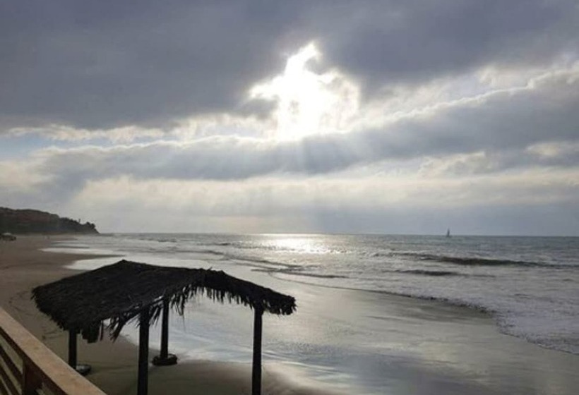 בית מלון כפרי Playa Del Sol Mancora