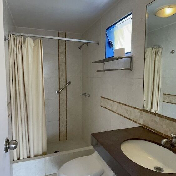 בית מלון כפרי Playa Del Sol Mancora