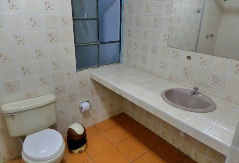 Отель Residencial Jh