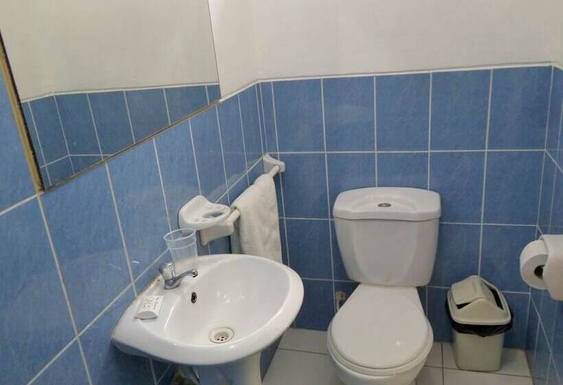 בית מלון כפרי Residencial Jh