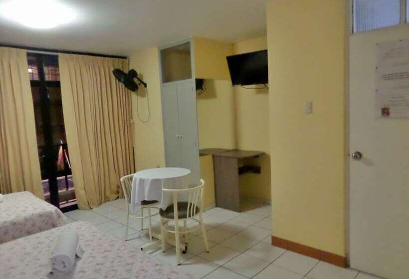 Отель Residencial Jh