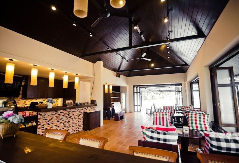 فندق Sabaidee Valley