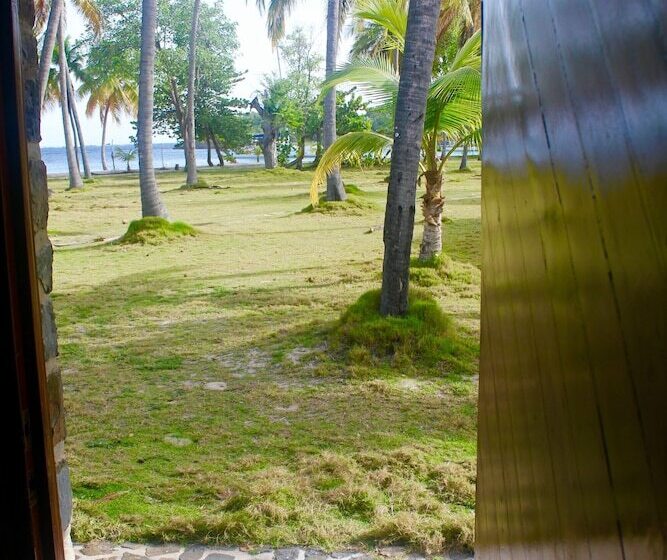 Hotel Salt Whistle Bay Retreat