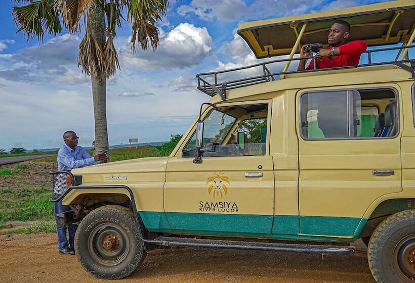 هتل Sambiya River Lodge