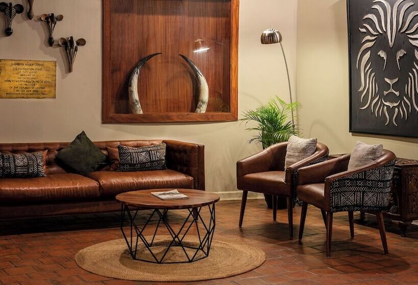 هتل Sambiya River Lodge