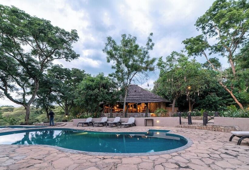 هتل Sambiya River Lodge