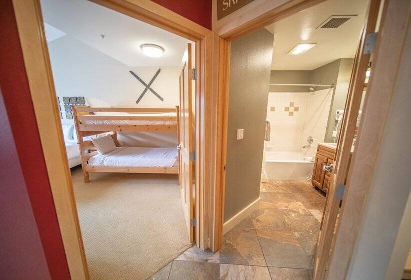 ホテル Silver Mill 8304