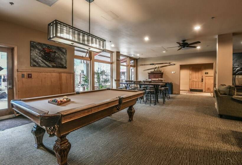 ホテル Silver Mill 8311