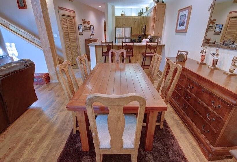 فندق Ski Tip Ranch 8712