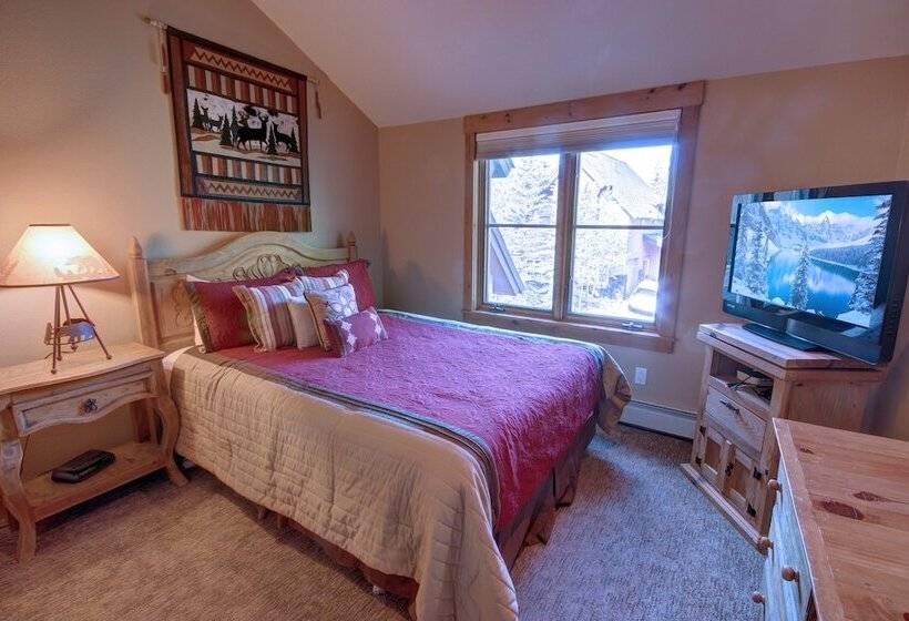 فندق Ski Tip Ranch 8712