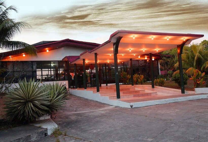 هتل Sol Del Oriente