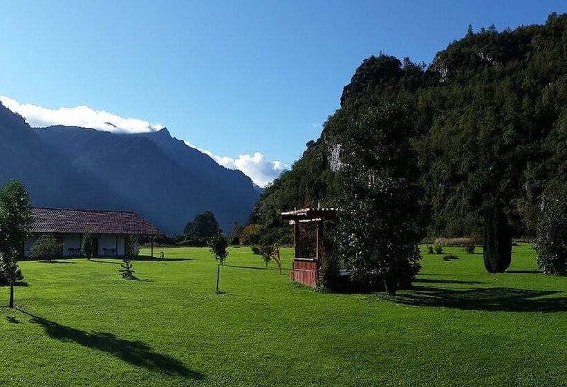 Отель Spa Termas Llifen