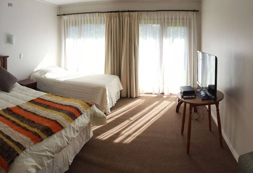 فندق Spa Termas Llifen