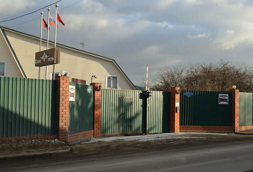 هتل Spasatel V Besedah