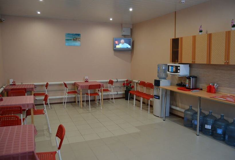 هتل Spasatel V Besedah