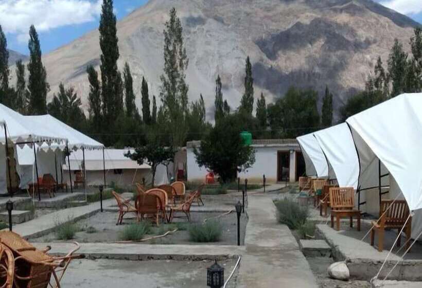 فندق Sun And Sand Camp